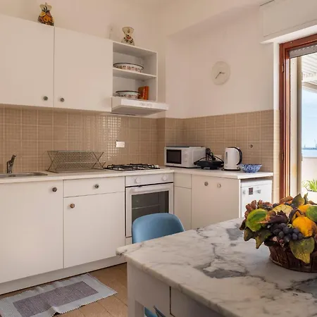 아파트 Amazing In With Wifi 포쟐로