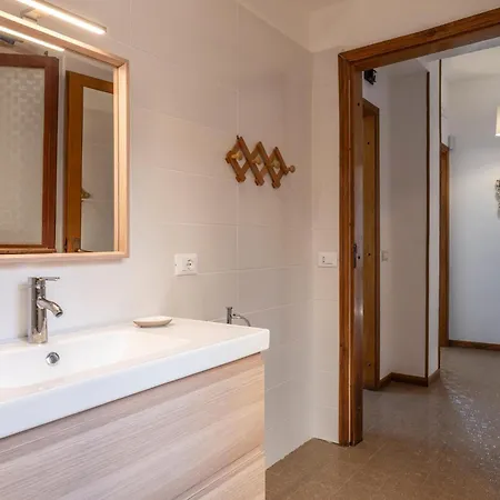 아파트 Amazing In With Wifi 포쟐로