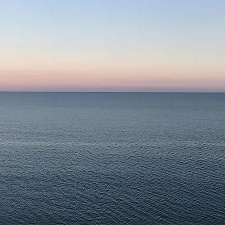 아파트 Amazing In With Wifi