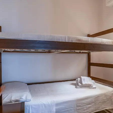 아파트 Amazing In With Wifi 포쟐로